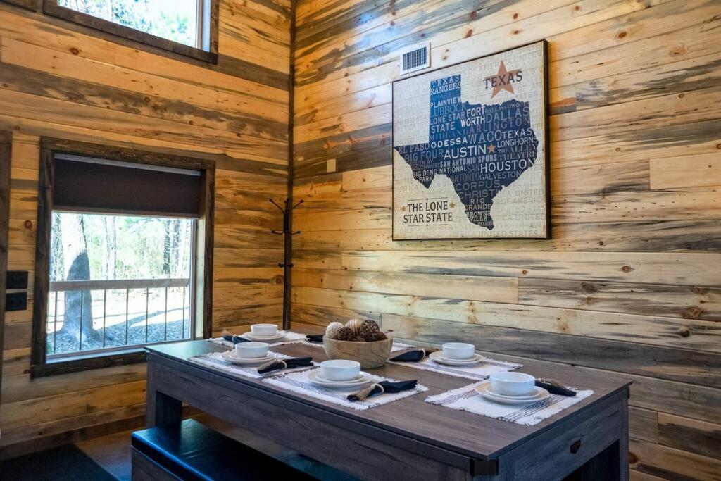 The Big Tex Luxury Cabin Is Epic Broken Bow Ngoại thất bức ảnh