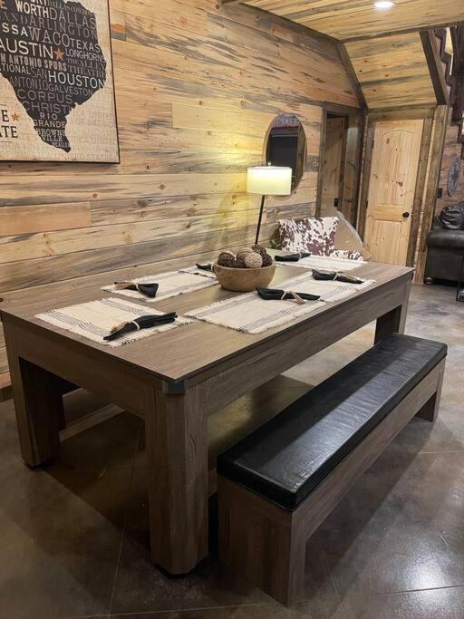 The Big Tex Luxury Cabin Is Epic Broken Bow Ngoại thất bức ảnh