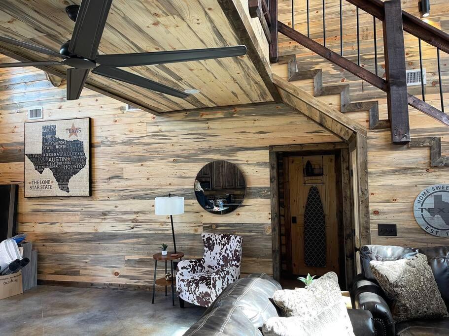 The Big Tex Luxury Cabin Is Epic Broken Bow Ngoại thất bức ảnh